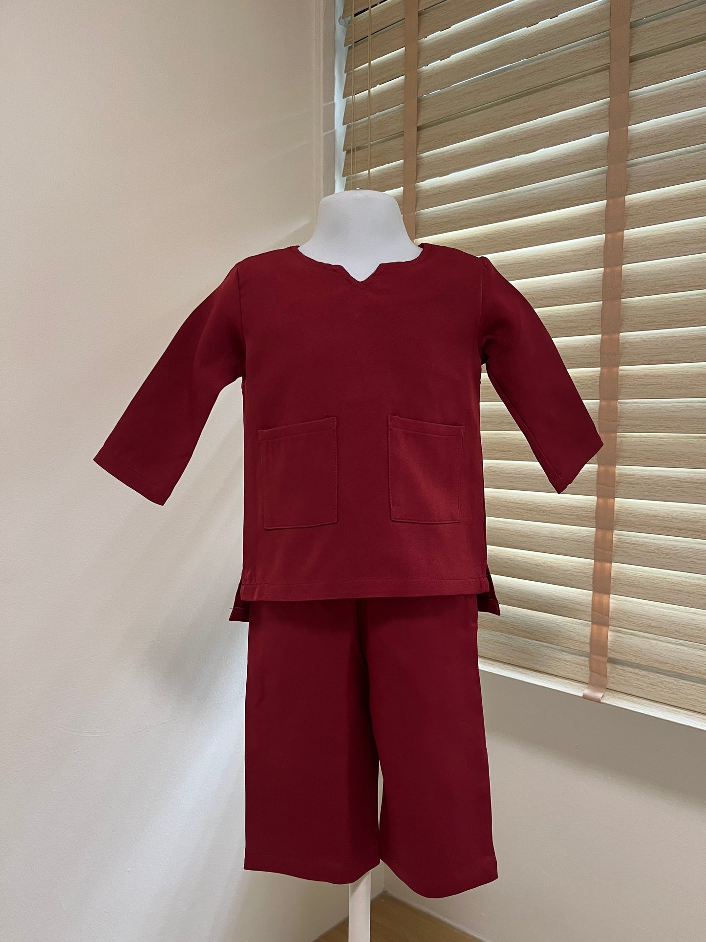 Daniel Baju Melayu