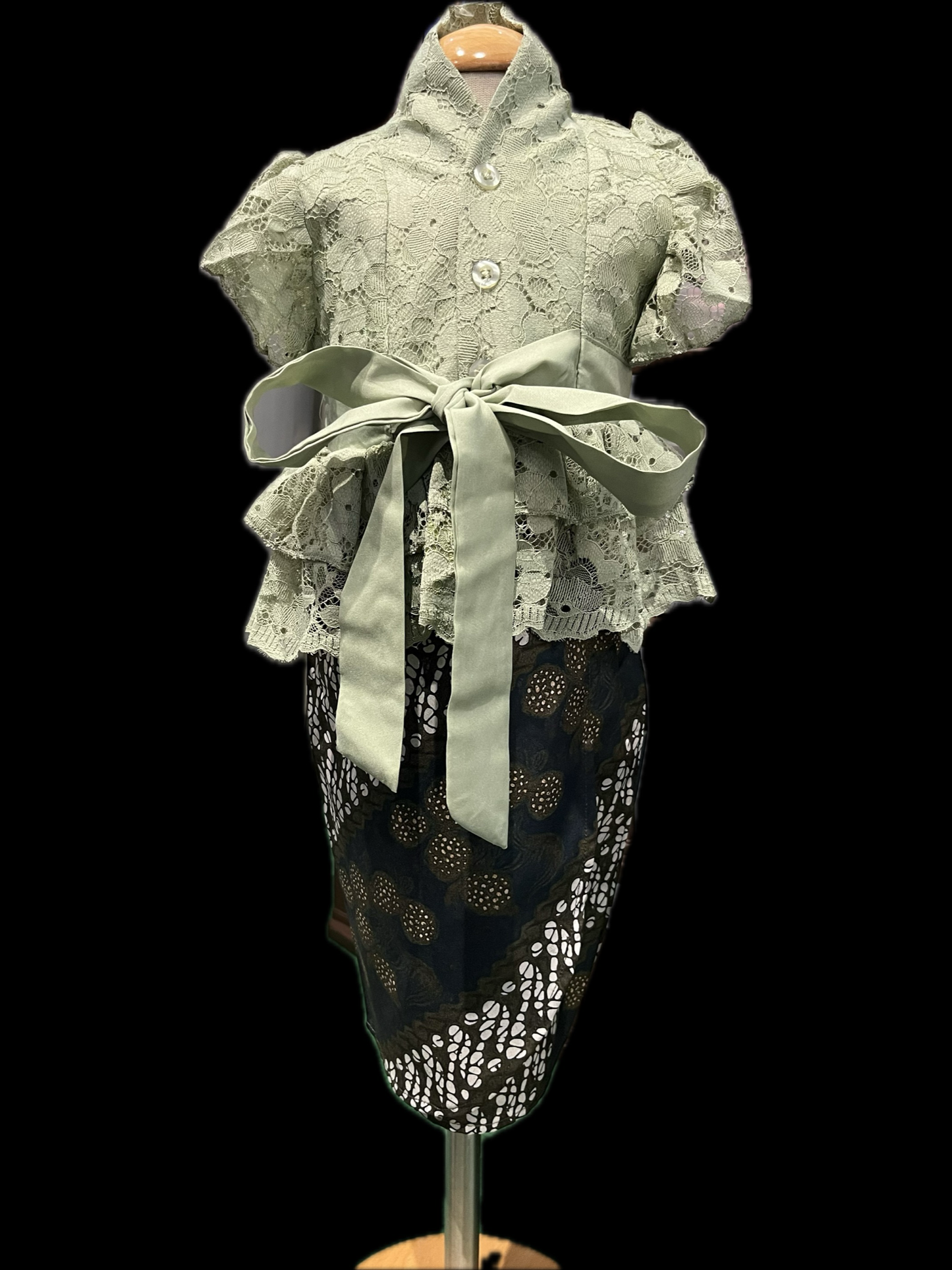 Baby Kebaya