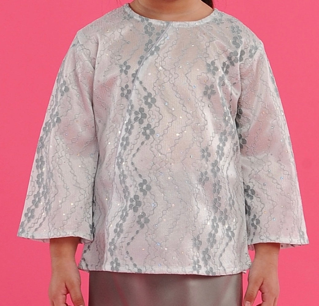 Melody Kurung
