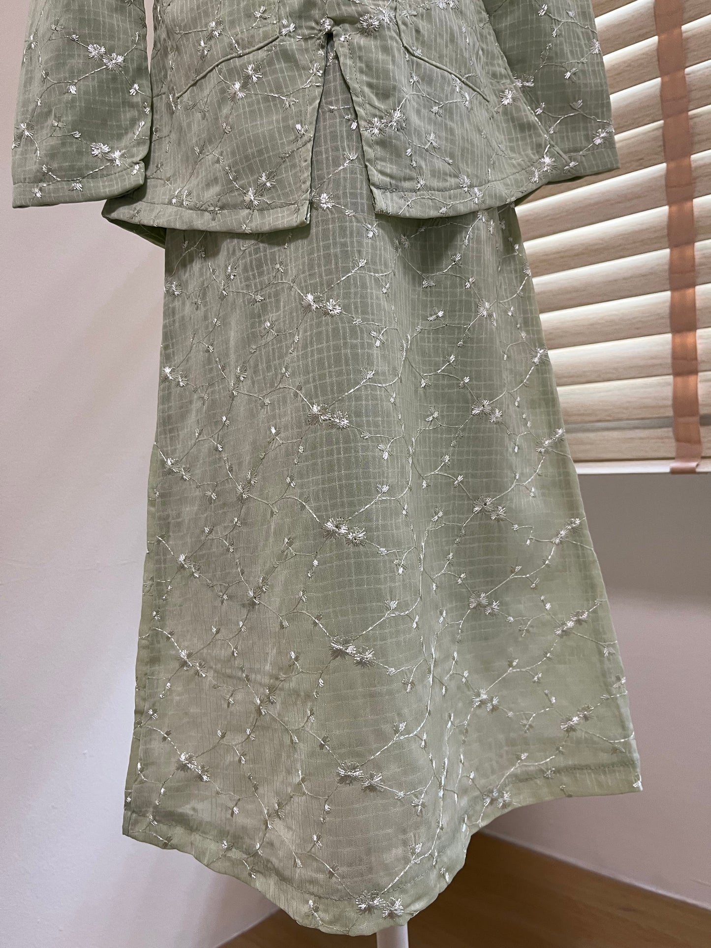 Celine Classy Modern Kurung