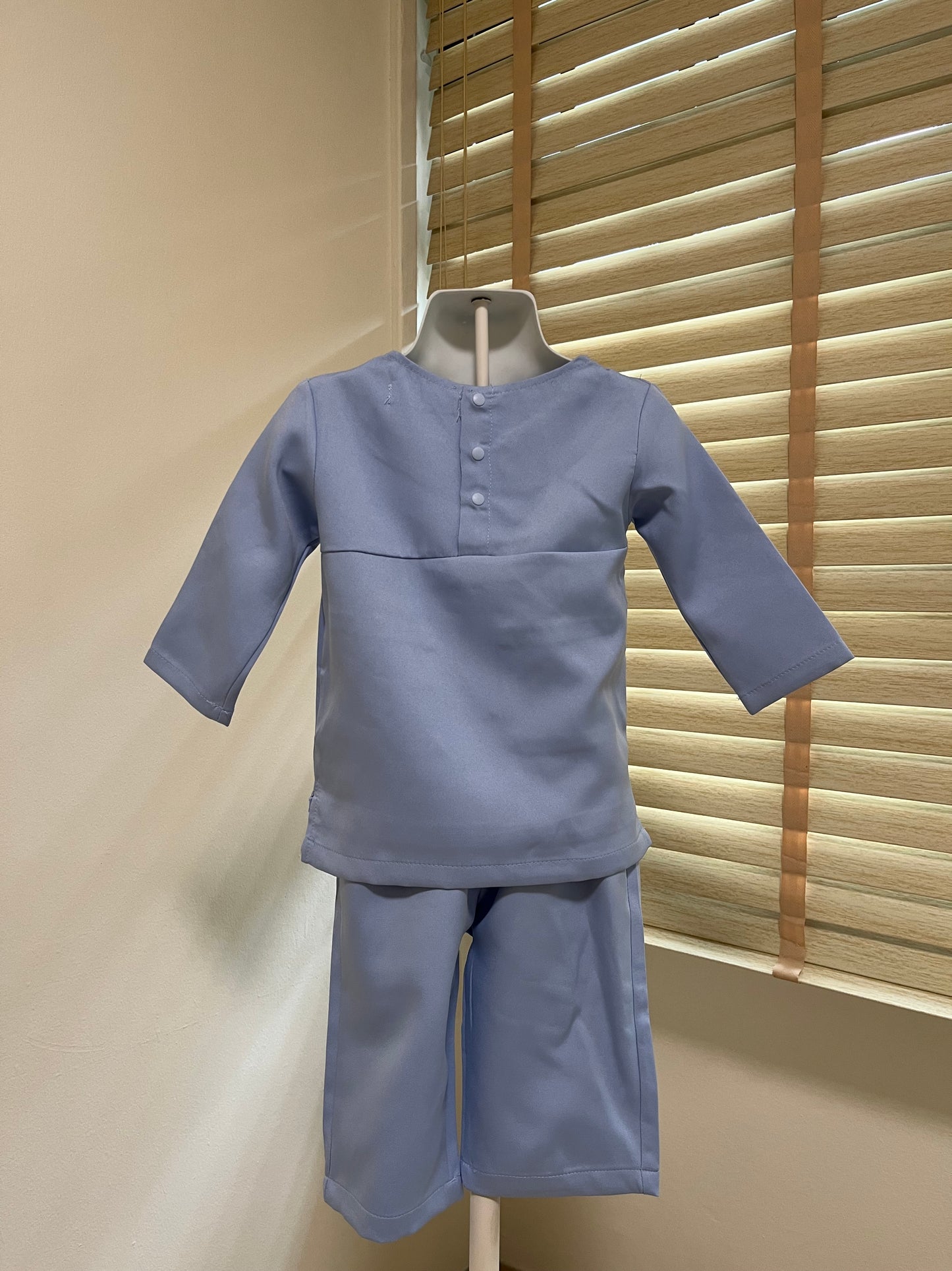 Daniel Baju Melayu