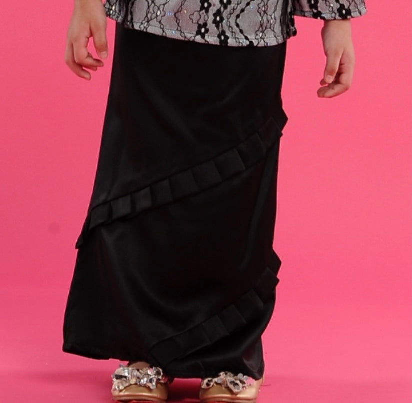 Melody Kurung