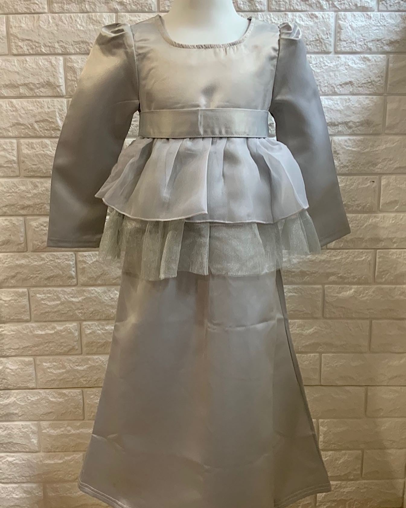 Taalia Peplum Kurung