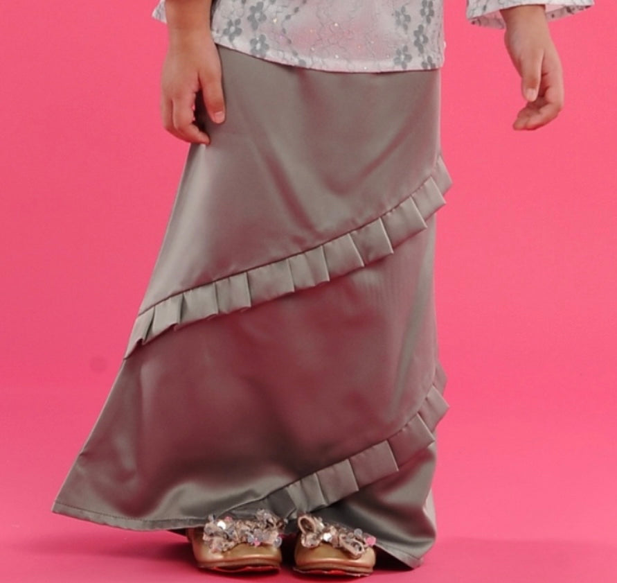 Melody Kurung