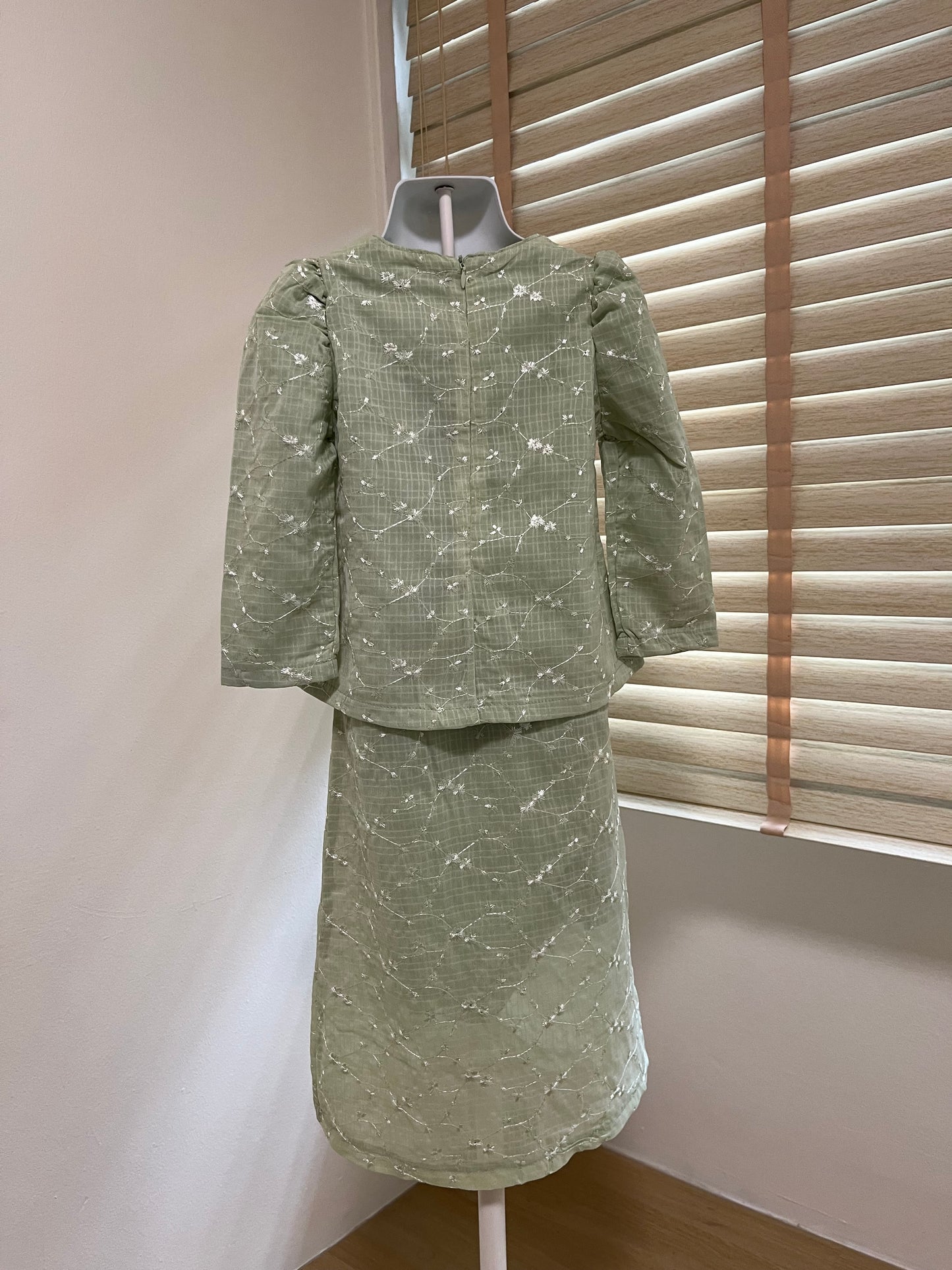 Celine Classy Modern Kurung