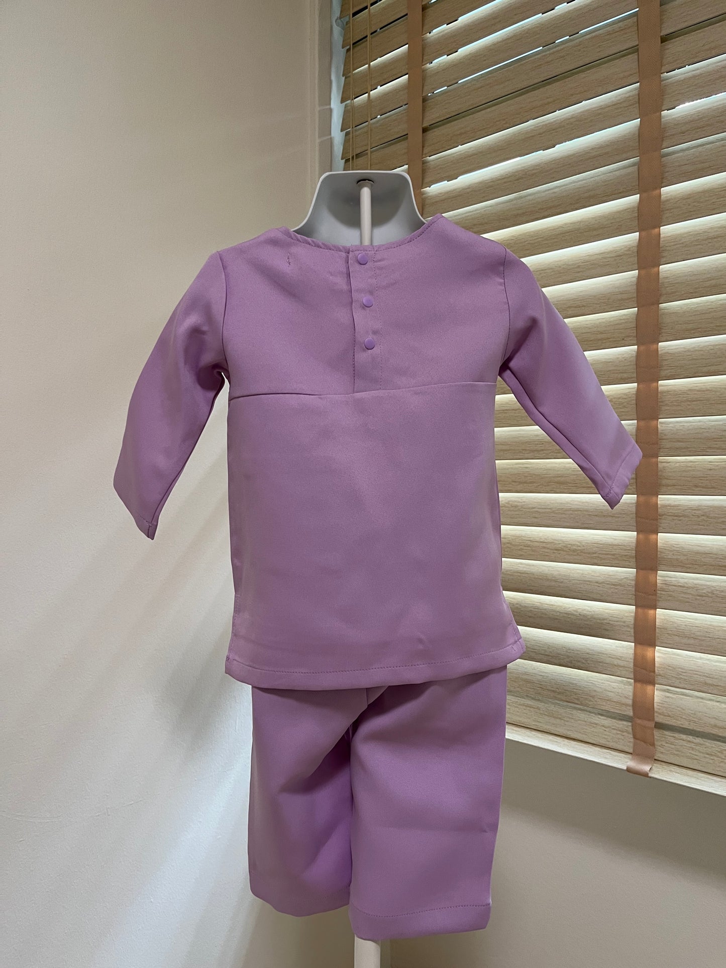Daniel Baju Melayu