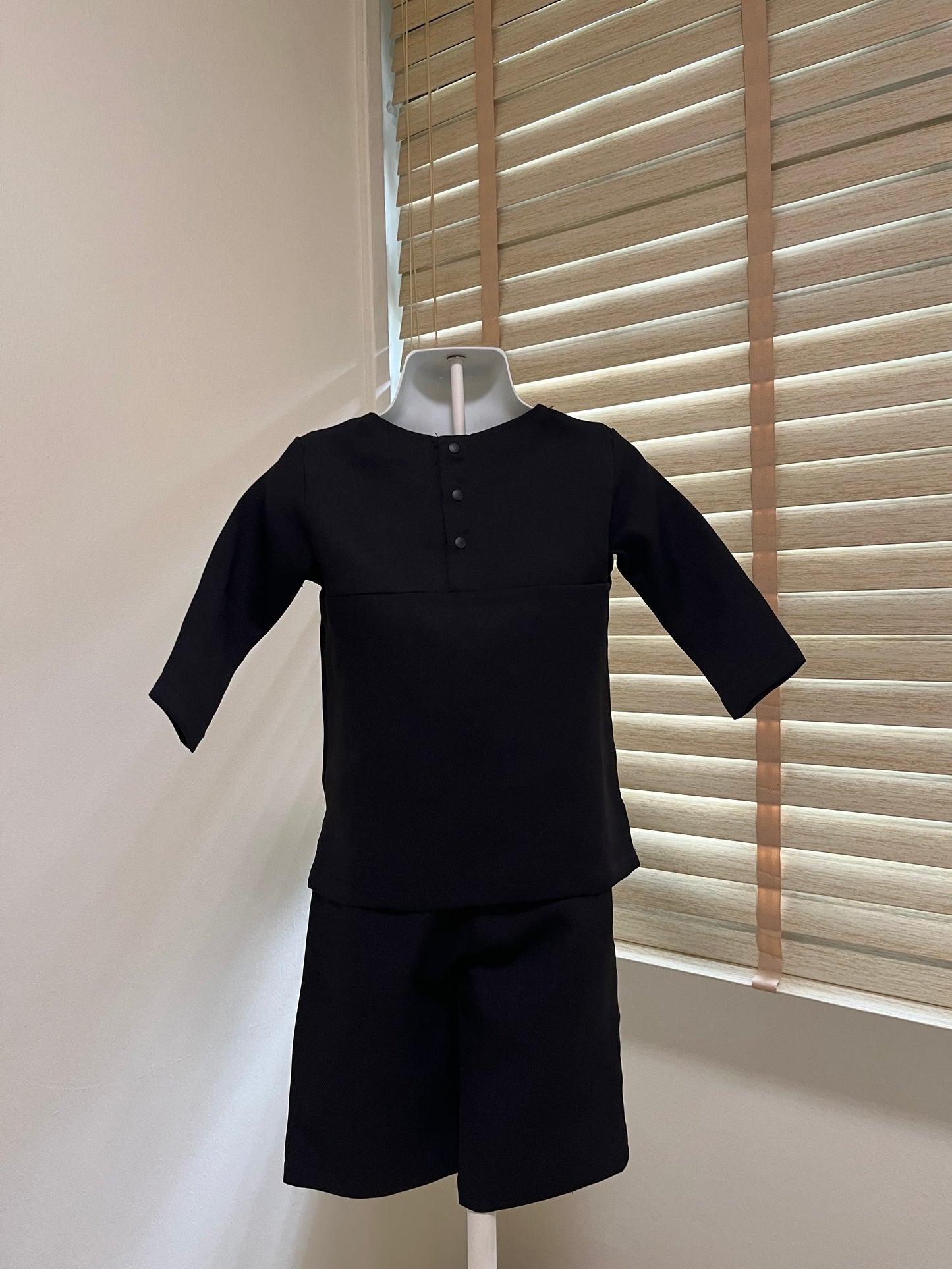 Daniel Baju Melayu