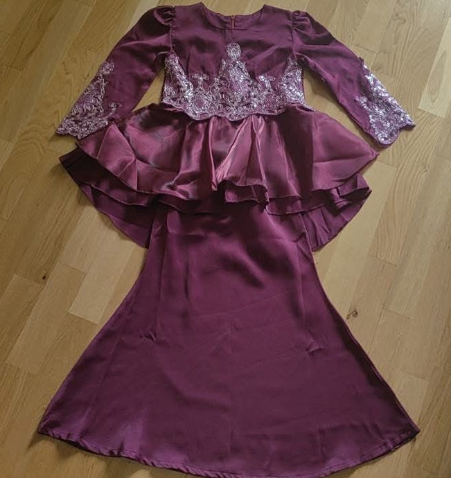 Rania Lace Modern Kurung