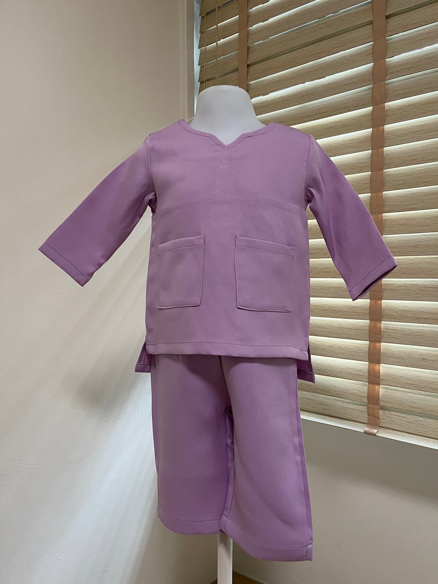 Daniel Baju Melayu