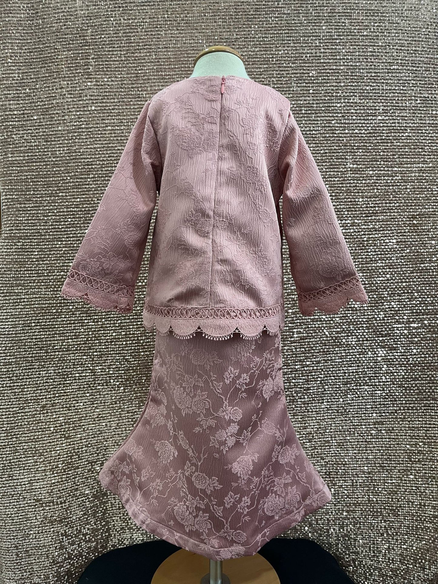 Meerabella Modern Kurung