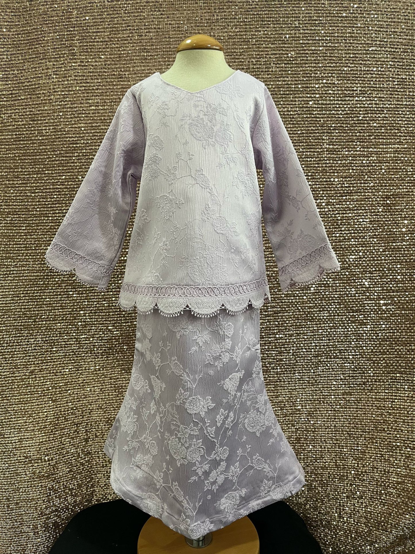 Meerabella Modern Kurung
