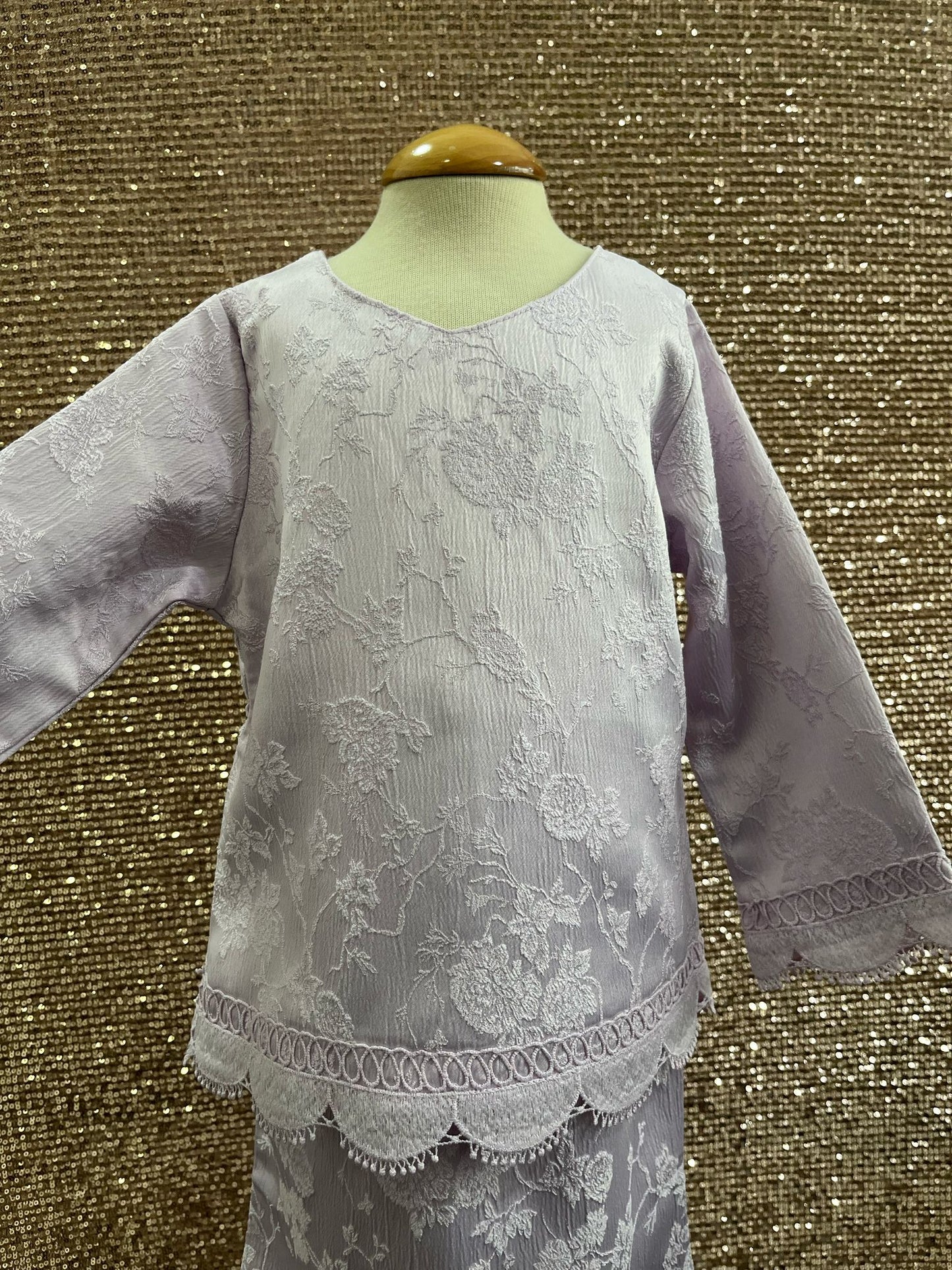Meerabella Modern Kurung