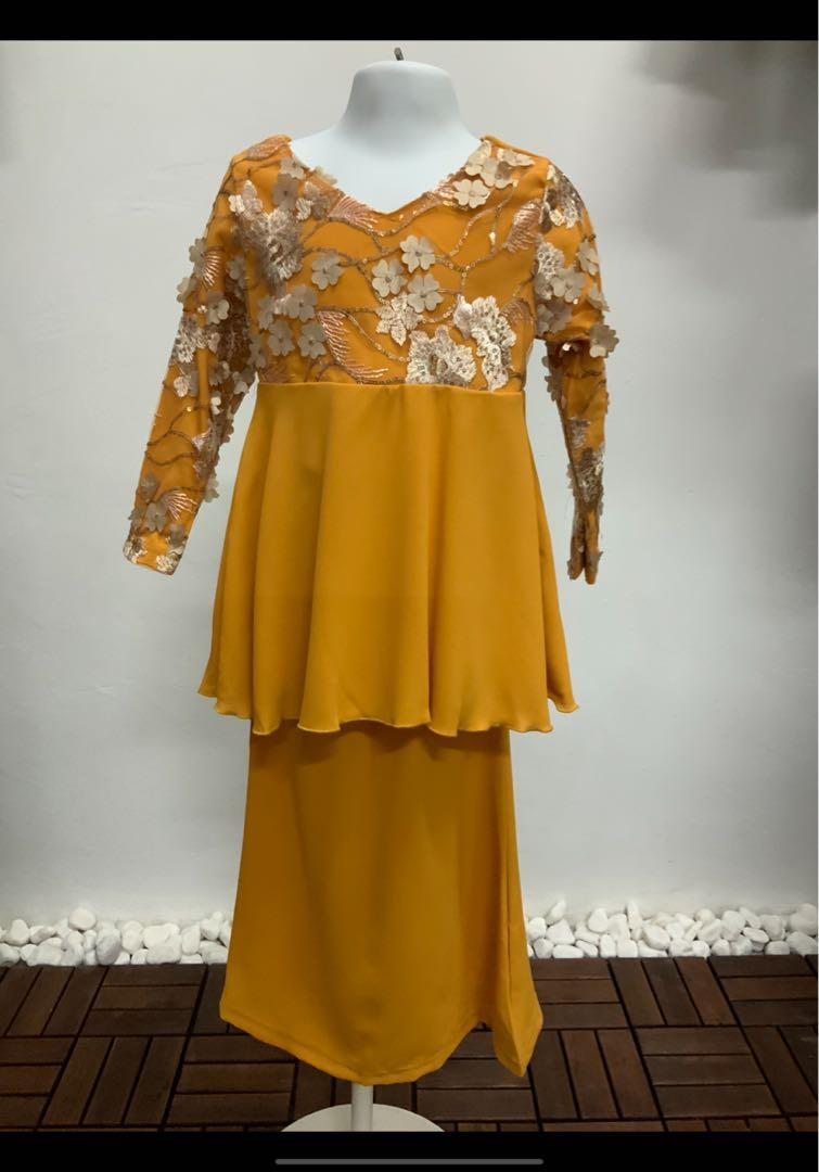 Sarah Lace Peplum Kurung