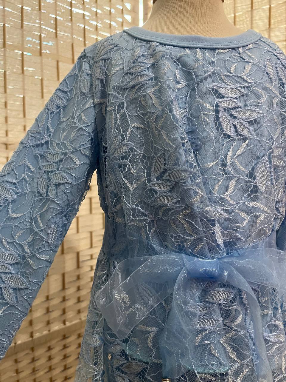 Dentelle Modern Kurung