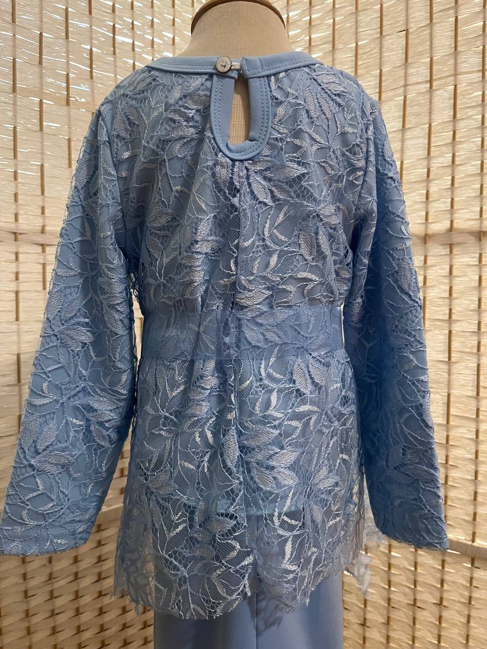 Dentelle Modern Kurung