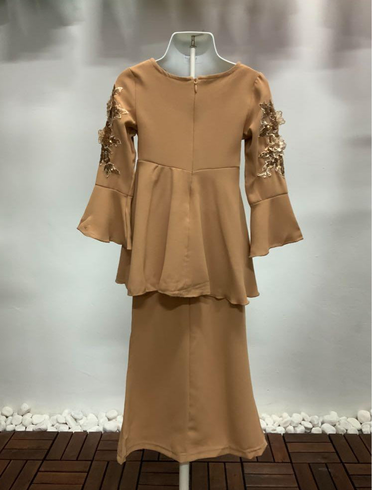 Sarah Embroidery Peplum Kurung