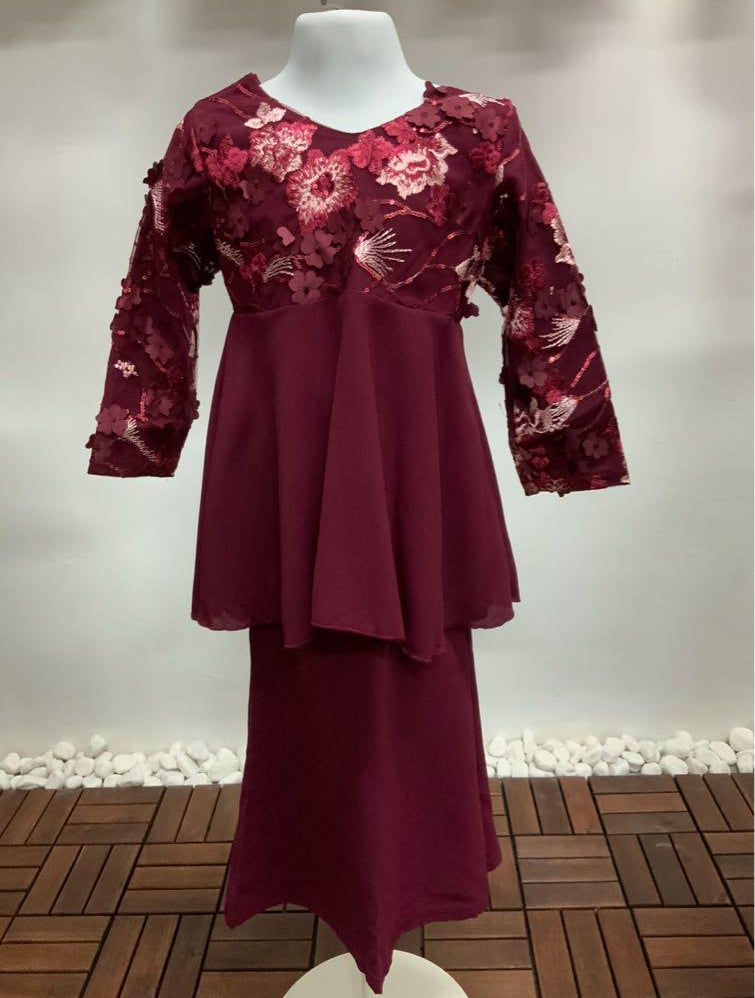 Sarah Lace Peplum Kurung