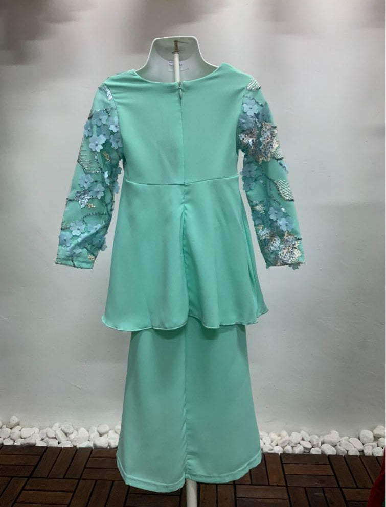 Sarah Lace Peplum Kurung