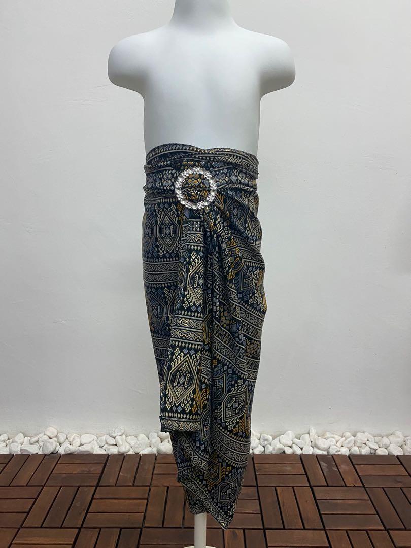 Zarina Lace Kebaya & Pario Skirt Set